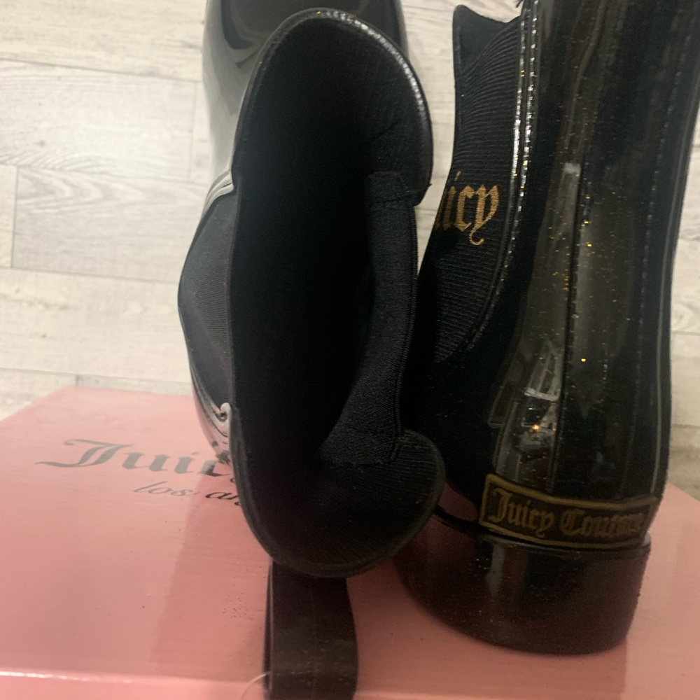 Juicy Couture rain boots, NWT - Picture 7 of 9